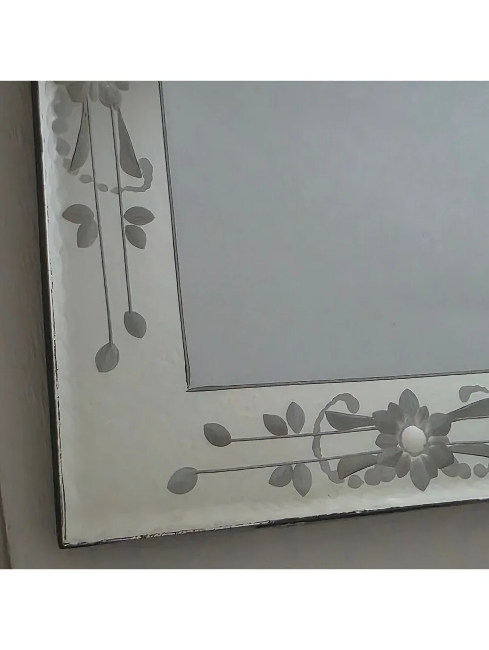 Venetian Style Mirrored Glass 4x6 Picture Frame Etched Floral Beveled Vintage